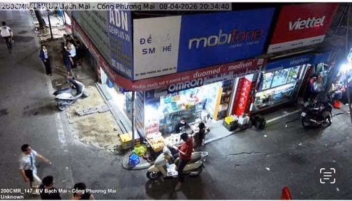 Việc kẻ vạch sơn đồng bộ giúp tổ chức lại không gian vỉa hè một cách khoa học và nhân văn.