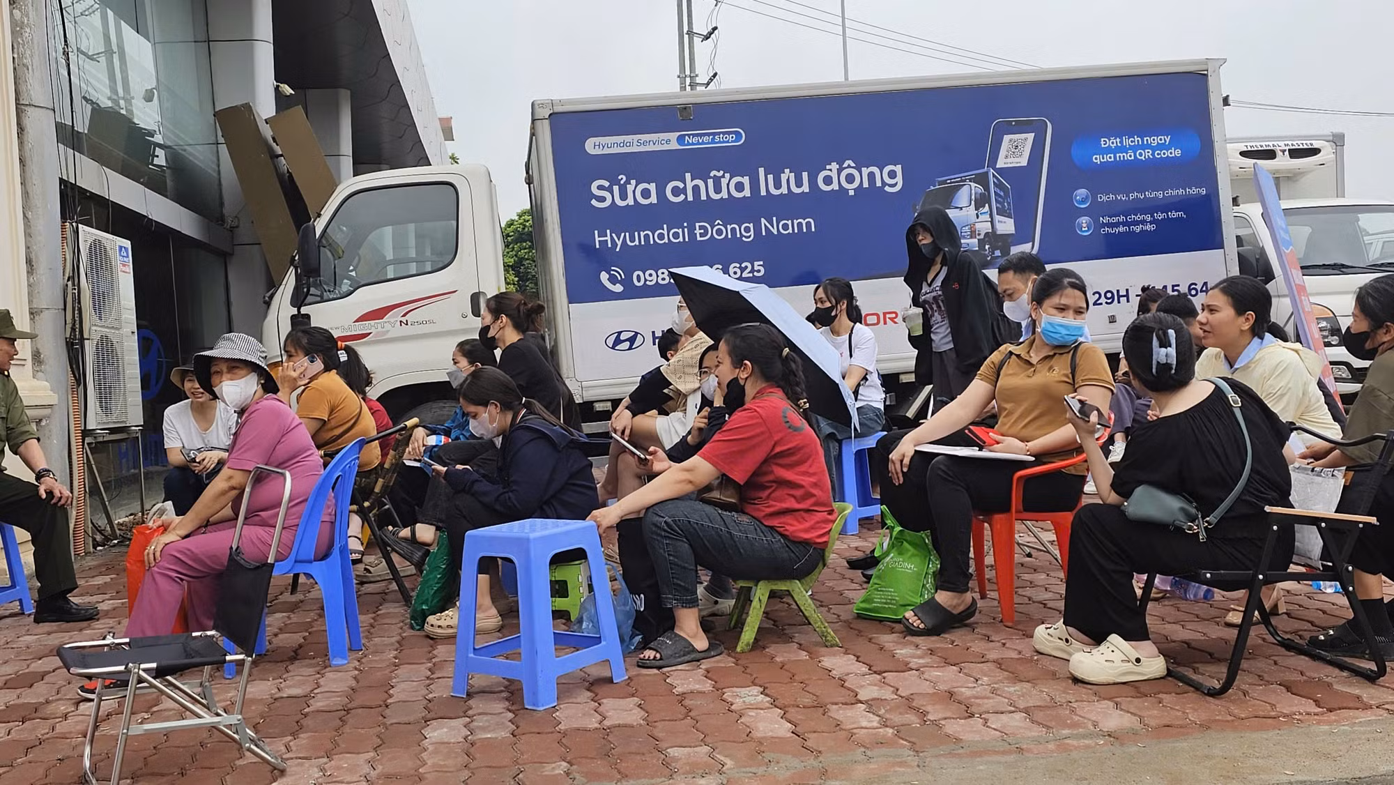 Việc yêu cầu phản hồi bằng văn bản đối với các hồ sơ không đạt yêu cầu là một bước tiến lớn trong việc đảm bảo tính công bằng và minh bạch.