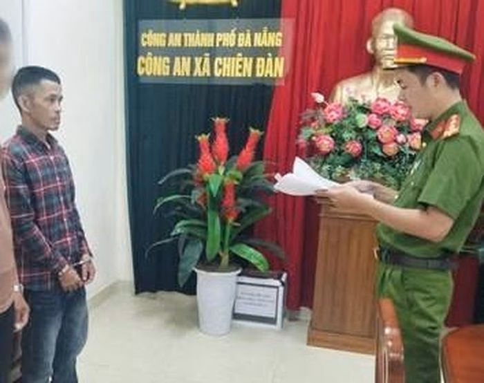 Cơ quan Công an tiến hành bắt tạm giam Võ Văn Huấn và Võ Đình Cường để phục vụ điều tra.
